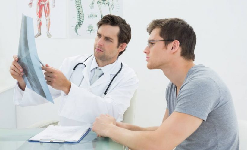 doctor talking about passive incontinence